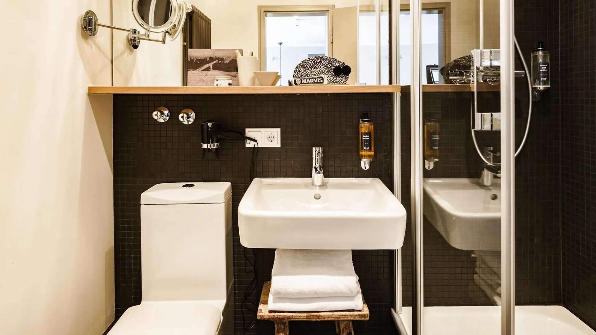 Bold Hotel Muenchen Zentrum  Μόναχο